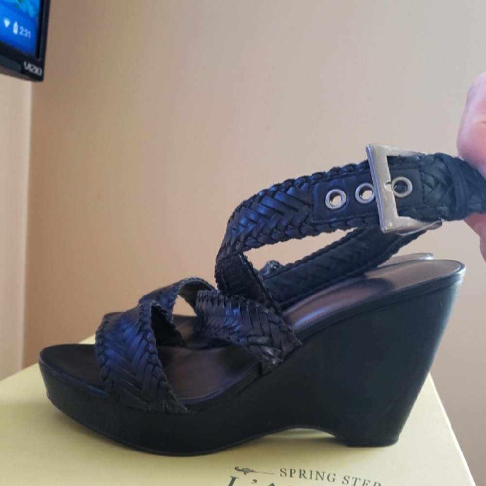 Ann Taylor Vintage Leather Wedges 8.5